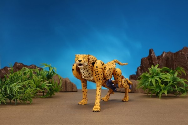 Masterpiece Cheetor New Stock Photos First Look At Beast Mode In Color  02 (2 of 10)